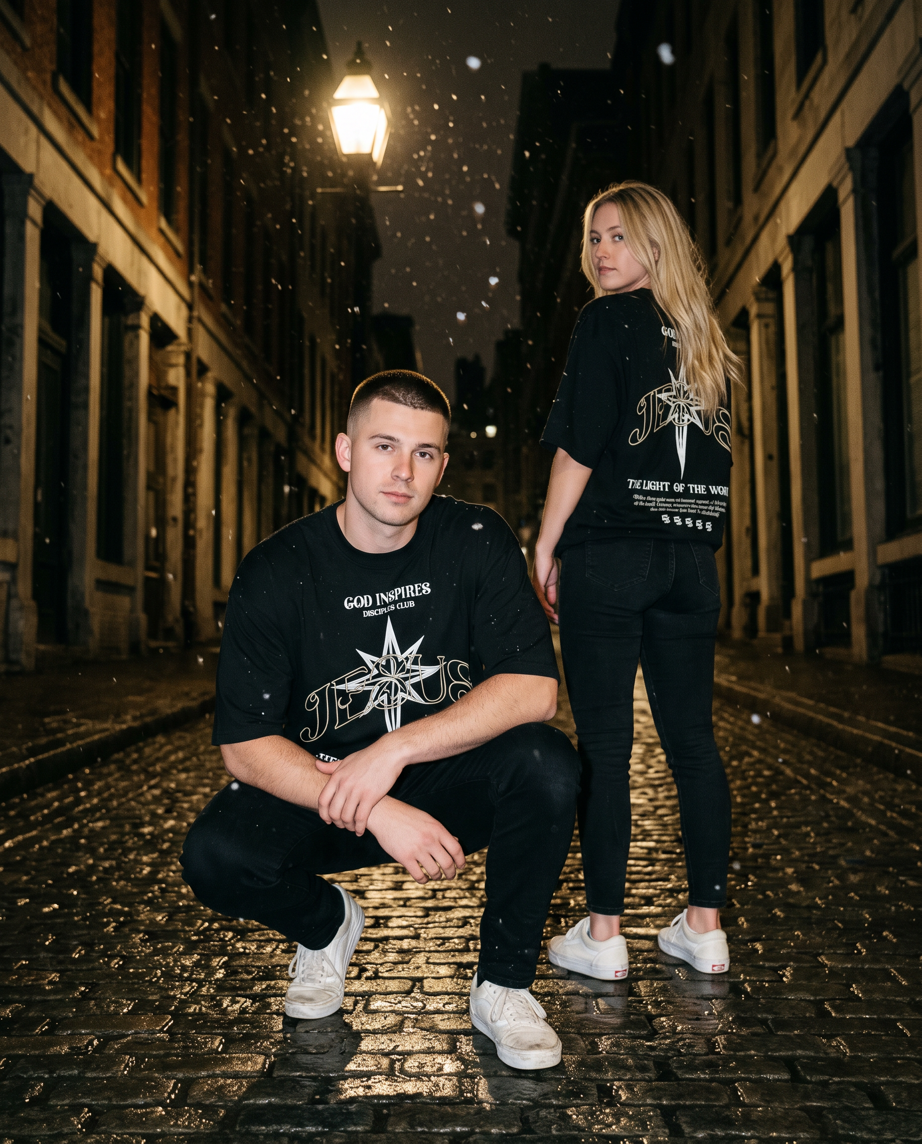[Christmas Edition] 'Jesus The Light' T-Shirt - God Inspires